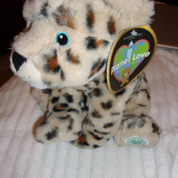 FAO Schwarz 10" Planet Love Recycled Bottle Amur Leopard Toy Plush New - Picture 4 of 4